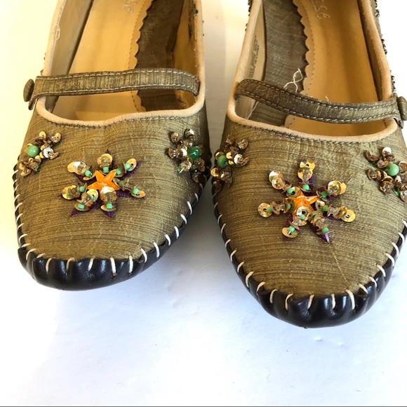 Coconuts by Matisse Shoes Coconut Matisse Kitten Heel Slipon Shoe